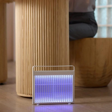 Naložite sliko v pregledovalnik galerije, Premium UV žarnica proti komarjem – polnilna, tiha in prenosna