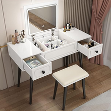Naložite sliko v pregledovalnik galerije, Toaletna mizica z zložljivim ogledalom