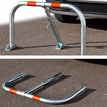 Naložite sliko v pregledovalnik galerije, Zložljiva jeklena parkirna zapora z varnostno ključavnico