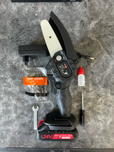 Naložite sliko v pregledovalnik galerije, Akumulatorske Žage Serija Pro